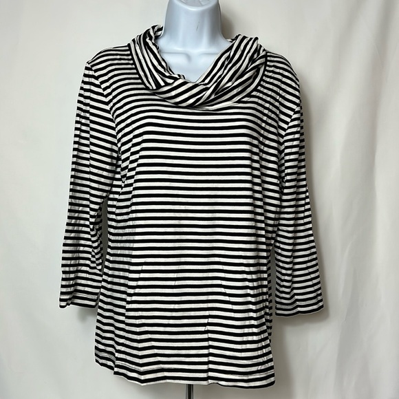 Chico's Tops - Chico’s Size 1 Women’s Medium Black White Rayon Top Horizontal Stripe Blouse